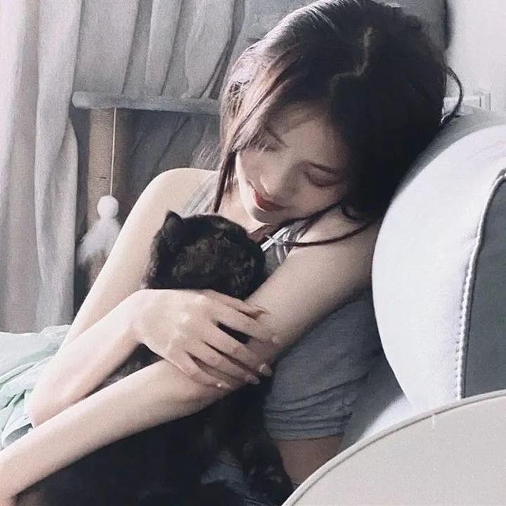 圈子里的男孩